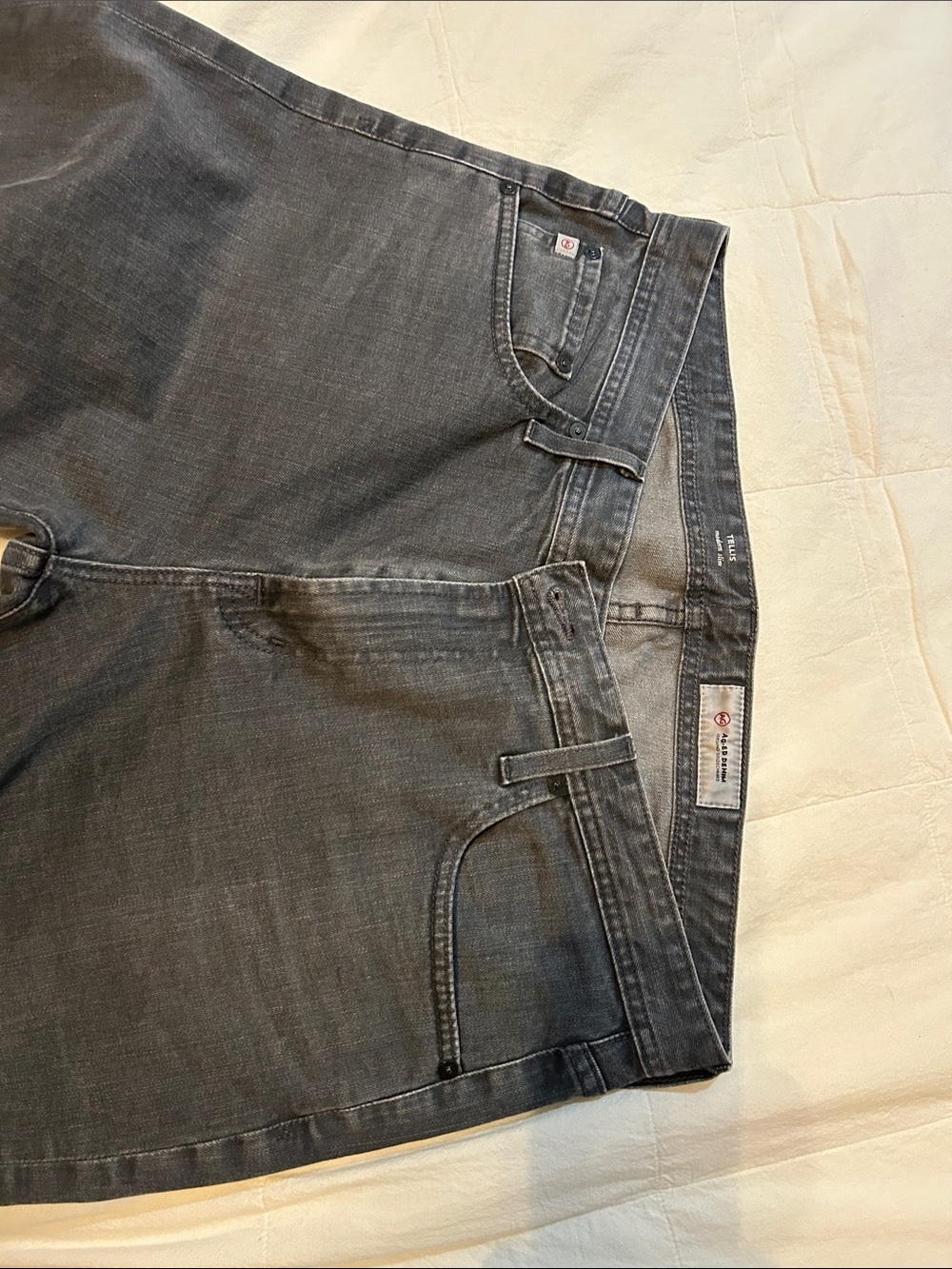 Ag Adriano Goldschmied Men's Washed Gray Relaxed Jeans